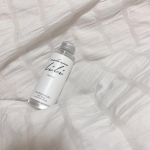 ♡保湿力があってお気に入りのヘアオイル🌼最近の髪悩みの話とともに&hellip;．私はもともと乾燥毛で、タオルドライ後はミルク&rarr;オイルが欠かせない非常に手のかかる髪質😢その上、使うミルク&hellip;のInstagram画像