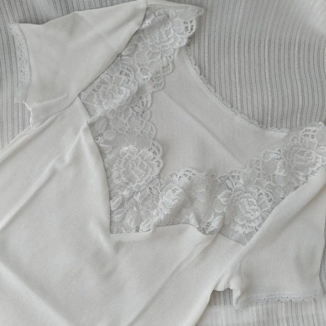 口コミ投稿：．綿100%バストや身体に自然とフィットするインナーシャルレの半袖サマーインナー私…