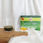 ...山田養蜂場『おいしく飲める  はちみつ青汁』...完熟はちみつと太陽の光をいっぱい浴びて育った国産の厳選青汁素材を使用..✔36.5gの野菜を&hellip;のInstagram画像