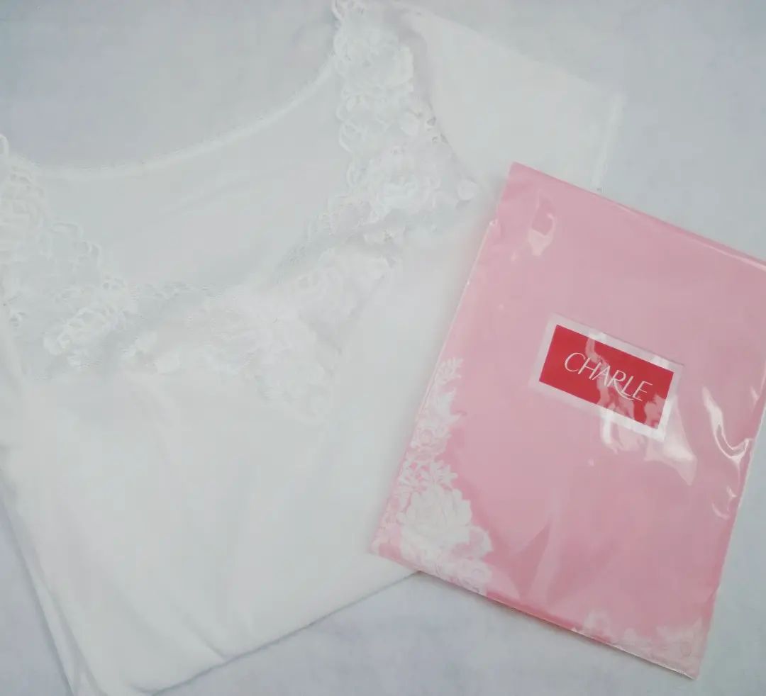 口コミ投稿：この時期、汗は気になるけど室内では冷房が効いてて体温調節に苦戦しますよね💦でもこ…