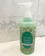 大人ニキビ対策に！薬用アクネオフジェルボディソープ話題のCICA成分配合のボディージェル香りも泡立ちも良くって、美肌成分でらツル肌ボディに♪̊̈♪̆̈ニキビ肌な方に&hellip;のInstagram画像