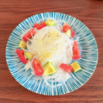 玉ねぎ食べ比べ♪.【北海道の新タマネギ　雪景色】みずみずしいことがポイントの雪景色タマネギは、生で食べても焼いて食べても相性がよいタマネギです。オーブン焼きでじっくり過熱し、トロっ&hellip;のInstagram画像