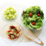 ガラスみたいに透き通ってキレイ✨でも樹脂製だから落としても割れにくいし、耐熱性もあるから電子レンジもOK👌ＫＯＧＵ 耐熱クリアボール ３点セットは大きさの違う3つがセットになっているから、&hellip;のInstagram画像