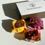 もー食欲の秋だよね😮&zwj;💨秋の食べ物大好きなんだよ🌰🫶おやつにペロッと食べてるのは八天堂の新作&hellip;🤤マロン、あんバター、ショコラベリー💞もうやばい。笑絶対においしいんだ&hellip;のInstagram画像