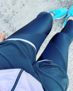 しっかり締め付けてくれるのに脱ぎ易いので1日お水を2リットル飲む私にもピッタリ♡履いていると暖かいのでこれからの時期に重宝しそうです^ ^♪#スリムウォーク #SLIMWALK #スタイル&hellip;のInstagram画像