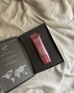 ....@shizukany_official さんよりお試しさせて頂きました！届いた瞬間から可愛いパッケージ🫶クレンジングバームは初めて使ったけど、つっぱり感がな&hellip;のInstagram画像