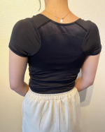 ‪𓂃 シャルレの「肩ストレッチインナー」✨こちらのインナーは着脱＆日常の動作で肩ストレッチできる優れもの。同じ姿勢が続いて肩を動かすことが少ない方にぴったり！！&hellip;のInstagram画像