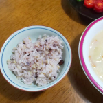 Freshly cooked rice w/ brown ribe & millet, October 2022Just mix brown rice premix w/ white rice. &hellip;のInstagram画像
