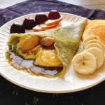 いつかのおやつ。抹茶のクレープ。***我が家、子どもたちが野菜を食べないので青汁を混ぜておやつを作ることが多いです🌱クッキーとかマフィンとか。今回は子どもたちの&hellip;のInstagram画像