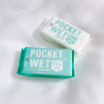 .　\ 持ち運びに便利 /手のひらサイズのウェットティシュ🤲ーーー医食同源ドットコム｜ISDGPOCKET WET（ポケットウェット）8枚入&times;8個パック / 398円(税込)ー&hellip;のInstagram画像
