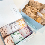 八天堂様より、八天堂くりーむパン・広島メロンパン詰合せが届きました！くりーむパンは、カスタード、生クリーム＆カスタード、抹茶、小倉、チョコレート。広島メロンパンは、中にコーヒークリーム&hellip;のInstagram画像