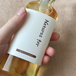 Natures for モイストクレンジングオイル使い始めて2週間ほど経ちました。今までオイルクレンジングは肌への刺激が強いというイメージがありましたが、このクレンジングはそのイメージを消しま&hellip;のInstagram画像