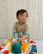 ..いろんなものに興味が出てきて楽しいね✨『Top Tots（トップトッツ）』 @toysrus_jp @babiesrus_jp は成長に合った遊び方が出来るからそら&hellip;のInstagram画像