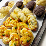 モリモリっとパンを焼きたい気分になってきました！秋の味覚って惣菜パンの具材にピッタリだと思うんです！大量焼きするぞ★#野菜をMOTTO #野菜をMOTTOかぼちゃ #monipla #&hellip;のInstagram画像