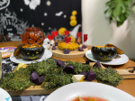 ハッピーハロウィン🎃な昨夜は坊ちゃんかぼちゃに合挽き肉のトマトソース、ナチュラルチーズ🧀をのせて焼いたものと、人参ガレット🥕に紫芋、パスタスープ🍝にやなぎ松茸と山芋の塩麹グラタン、&hellip;のInstagram画像