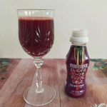 塩水港精糖さんより『ビーツ』のモニターさせていただきました！ワインのような見た目、おしゃれなスーパーフードです。さつまいものような甘さがあり飲みやすいです。わりとしっかり濃くもあります。カレーの後&hellip;のInstagram画像