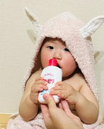 丹平製薬様のアトピタ保湿全身ミルキィローションを使わせていただきました👶✨アトピタはカサカサ肌の赤ちゃんでも使える保湿デイリースキンケアシリーズです✨無香料、無着色、パラベンフリーなので&hellip;のInstagram画像
