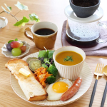 先日の朝食🍞パンやスープをワンプレートで#野菜をMOTTO #野菜をMOTTOかぼちゃ #monipla #monmarche_fanのInstagram画像