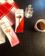 &bull;&bull;&bull;【江崎グリコ　バトンドール】@glico_direct 関西を中心に高島屋大阪店、阪急うめだ本店など6店舗のみで販売されているバトンドールをお試しさせていただきました😍😍&hellip;のInstagram画像