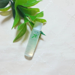 厳選した天然植物由来の成分だけを配合した化粧水です。肌への刺激や安全性に不安がある成分は、一切無添加で敏感な肌にも納得の優しさです。顔のケアはもちろん、全身のボディーローションとしても使えます。&hellip;のInstagram画像