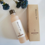 ネオナチュラル「ネイチャーズフォー オーガニックモイストローション」(化粧水・保湿タイプ/120ml)を使用してみました♪とろみのある化粧水で、出した途端フローラル系のとてもいい香り🌼&hellip;のInstagram画像