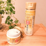 .　乾燥する季節は濃厚な化粧水で潤いを与えてクリームでしっかりとお肌を守りたいです💆&zwj;♀️✨　そんな時にお試しさせていただいたのがこちら❣️　✨ 金のプラセンタもっちり白肌濃美容水✨　&hellip;のInstagram画像