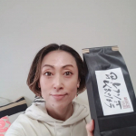 炭火焙煎ブレンド「Gz 珈琲」炭から発生する遠赤外線などによってコーヒー豆の内側からふっくらと焼き上げ、コーヒー豆が持つ本来の香りやコクを引き出しています☕また、1種類の豆だけを使うス&hellip;のInstagram画像