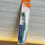 お姉ちゃんの赤い歯ブラシのあとに弟用にもかわいい歯ブラシが届きました✨🪥✨スイス生まれの歯ブラシ「クラプロックス」の歯ブラシはとっても毛が柔らかくて気持ちよさそう❤️クラプロックスのベビー歯ブ&hellip;のInstagram画像