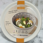 LIBERALISTA ボール＆コランダーセット S&nbsp;を使ってみました。野菜を洗う、水を切る、電子レンジで加熱する、冷蔵庫で保存する。一連の作業をこれ一つで行える、ボール・コランダー・フタ&hellip;のInstagram画像