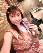 はろお❤️今週もよろぴっこりーーーーん❤️💞❤️今月も週1回旅に出ているような感じでした💫旅先やお出かけ先でやはり持ってきてよかった❤️便利だなって感じるのがモバイルバッテリー。&hellip;のInstagram画像