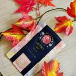 アロマdeマスク　ウインターロースブレンドをお試し中　　　　　　　　マスクの外側にペタッと貼るタイプです1袋３０枚使いました。付けてるときは自分のマスクからいい香りがして　とっても癒し効果&hellip;のInstagram画像