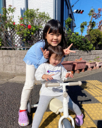 ⁡⁡⁡⁡⁡⁡⁡⁡ディーバイク ダックス（D-Bike dax）🚲晴れの日におうちの前で遊んだよ▶⁡⁡⁡#ディーバイクダックス #ディーバイク #ダッ&hellip;のInstagram画像