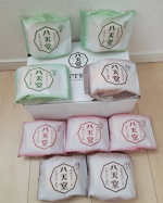 八天堂さんのくりーむパン8種と、広島メロンパン2種の計24個詰め合わせ頂きました🎵⁡くりーむパンは、初めて食べたときから大ファンで、しっとり柔らかなパンの中に、とろ～りクリームがたっぷり入って&hellip;のInstagram画像