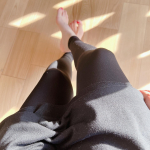 .お出かけの時は必ず履いてる／@belmise_official さんのslim leggings color+＼もう、最近SNSでもめちゃくちゃ見るし知らない&hellip;のInstagram画像