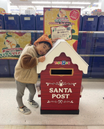 トイザらス🦒にあるサンタポスト📮にサンタさんへのお手紙🧸💌届けてきたよ！👦🏽投函する時も念じてた笑ꉂ🤣⁡投函完了したことをサービスカウンターにお伝えしたら親🎅にとってありがたいやつも頂いたよ&hellip;のInstagram画像