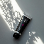 手荒れ・老け手・爪周り　3つのケアを1本で✨✨オールインワン ハンドクリームボタニカル エッセンスイン　ハンドクリームパケもかっこよくてお洒落✨  4種の植物エキスに今話題のレチノ&hellip;のInstagram画像