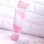 泡立てない温感ジェル洗顔⁡⁡⁡⁡ロゼット ⁡MEGURIM WARM⁡⁡使用中😁⁡⁡顔に乗せた瞬間⁡温かくて気持ちいい.˚⊹ ⁺‧( *&acute;꒳`*)‧⁺ ⊹˚.⁡⁡＊⁡⁡使用方法＊⁡顔を&hellip;のInstagram画像