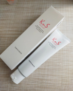 歯周病対策にはやっぱり柿渋✨柿のさち KnS 薬用柿渋ハミガキを使ってみました🎵歯周病やそれに伴う口臭などの症状に効果を発揮する、柿渋エキスなどの成分を配合した歯磨き粉。&hellip;のInstagram画像