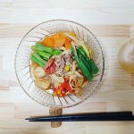 🍴キンレイお水がいらない牛すき焼うどん🍴牛好き焼きうどん、四食いただきました！出社して疲れて帰ってきたら、在宅ワークしているパートナーに常備菜食べつくされていた時に、キンレイが冷凍庫にあるとイラっ&hellip;のInstagram画像