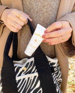 ⁡⁡⁡𓂃 𓈒𓏸𑁍⁡BIBIDAY・Euphoria キンモクセイハンドクリーム⁡⁡冬の乾燥の時期には欠かせないハンドクリーム👐大好きな金木犀の甘くて優しい香りで&hellip;のInstagram画像