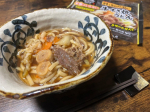 dashimarumogumogu❤️なべやき屋キンレイ様より❤️『お水がいらない 牛すき焼うどん』お試しさせていただきました！つゆ、麺、具が一つになった牛すき焼うどん。お鍋に入れて温め&hellip;のInstagram画像