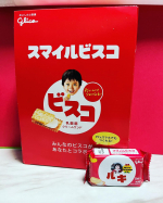 12月は娘の誕生日🎂やクリスマス🎄とイベントが盛り沢山なのでモニプラで応募したら当選したので作ってみました✨スマホでどの写真でも簡単に作れるからデザイン選んだりと作ってて楽しかった😊 実物も満足の&hellip;のInstagram画像