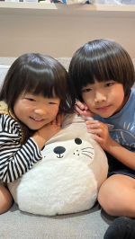 すごくフワフワーーー💕ずっと抱っこしちゃうくらい柔らかい🌟#トイザらス#toysrus#スクイッシュマロ#squishmallows#誕生日プレゼント#クリスマスプレゼ&hellip;のInstagram画像