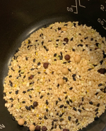 ః◌꙳✧ంః◌꙳✧ంః◌꙳✧ంః◌⁡北海道玄米雑穀⁡贅沢に白米は混ぜないで100u0025玄米雑穀で炊いてみました。⁡せっかくいただいたので、普段は食べない食べ方にチャレンジ。⁡普&hellip;のInstagram画像