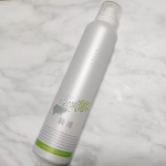 プレミアム炭酸シャンプー綺澪 kirei 200gエイジングケアにこだわった炭酸泡シャンプー。弾力泡で全然へたらないふわふわの泡が簡単に出てきます。髪が多くなったり、子供とお風&hellip;のInstagram画像