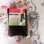 ゴルフ中も快適！スリムウォークの美脚ハイソックスです。締め付け感が心地よい加減です。足首から下はリラックス、その上は適度に美脚効果。消臭繊維使用も嬉しいです。🥰🚶🧦#スリムウォーク #SLIMWA&hellip;のInstagram画像