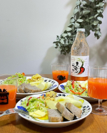 🥕🍹オーガニック人参ジュース🍹🥕本当に美味しくて家族で虜に🧡人参のドロッとする歯ざわりも良くて咀嚼をしながら飲むのが好き♬野菜が少なめになりがちな朝食にとても重宝🧡農薬、化学肥料フリ&hellip;のInstagram画像