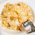 🍚久しぶりの料理投稿🍳もち麦アンバサダーで頂いたもち麦ごはんでチャーハン🥄あ、今日の旦那の昼飯です&larr;(私が出かけるので置き弁𓌉◯𓇋)身体に良いもち麦🌾私は白米よ&hellip;のInstagram画像