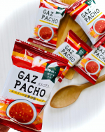 「ガスパチョ」スペインの定番冷製スープ。私、飲んだことあったかな？？多分ない。。。そんな「ガスパチョ」が自宅で簡単に飲めるってうれしいじゃないですか～。&hellip;っと言う事で、「ガスパチョ」飲んでみ&hellip;のInstagram画像