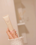 𓂃🪞𓈒𓂂𓏸⁡˗ˏˋ モイストラボ　𝖡𝖡エッセンスクリーム ˊˎ˗ ⁡日本初🏅シワ改善できる𝖡𝖡クリーム🥹🤍ベースメイクとは思えない効能でシリーズ累計𝟣,𝟥𝟢𝟢万本を突破してます✨⁡特徴&hellip;のInstagram画像